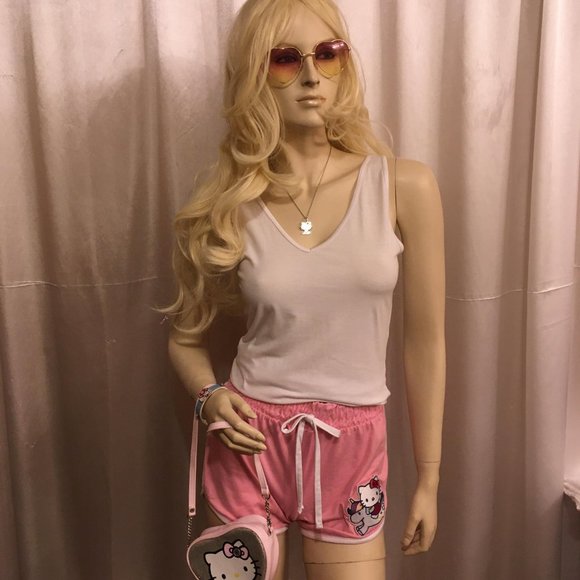 ADORABLE hello kitty cotton candy pink shorts,leather braclete and necklace set! - Picture 3 of 13